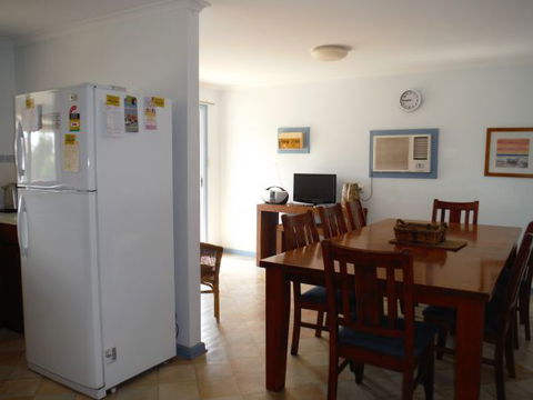 Wallaroo Waves - Accommodation QLD 2