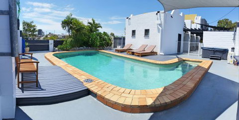 Aaron Motel - Accommodation QLD 1