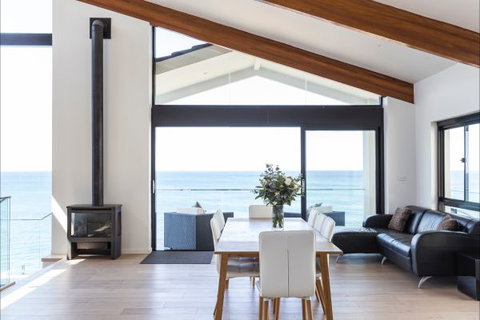 Alexandria House - Accommodation QLD 0