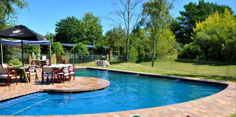 Alpine Inn - Accommodation QLD 0