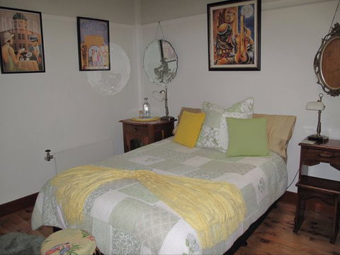 B&B Wodonga - Art Deco Accommodation - Accommodation QLD 3