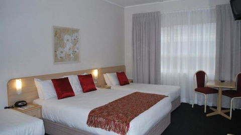 Best Western - Ashfields Philip Lodge - Accommodation QLD 2
