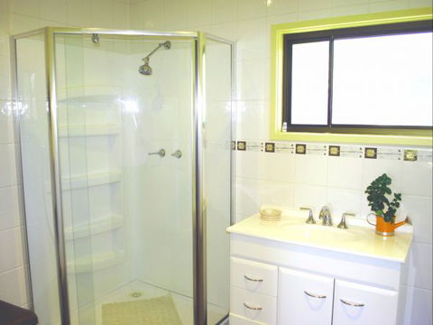 Winton Bethal Accommodation Unit - Accommodation QLD 7