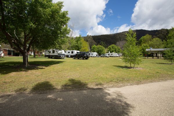 Freeburgh VIC Accommodation QLD