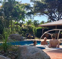 Bush Oasis Caravan Park - Accommodation QLD
