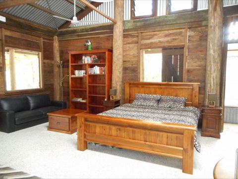 Byfield Cabins On Waterpark Creek - Accommodation QLD 1