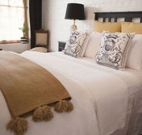 Chiltern Cottage and Indigo Suite - Accommodation QLD