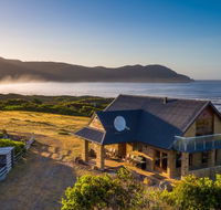 Cloudy Bay Villa - Accommodation QLD