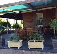 Corryong Holiday Cottages - Sportsview - Accommodation QLD