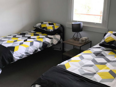 Derby Digs Cottage - Accommodation QLD 9