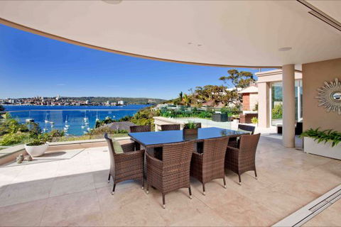 Deep Blue - Accommodation QLD 2