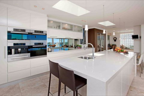 Deep Blue - Accommodation QLD 6