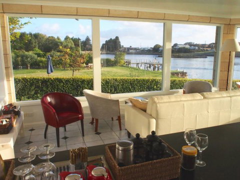 Douglas Riverside - Accommodation QLD 2