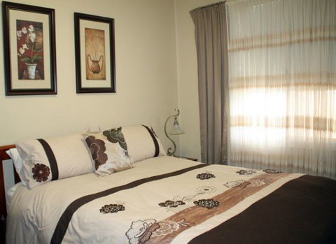 Explorers - Accommodation QLD 1