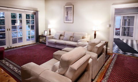 Fairbank House - Accommodation QLD 3