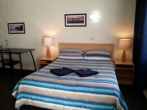 Gazebo Motor Inn - Accommodation QLD 2