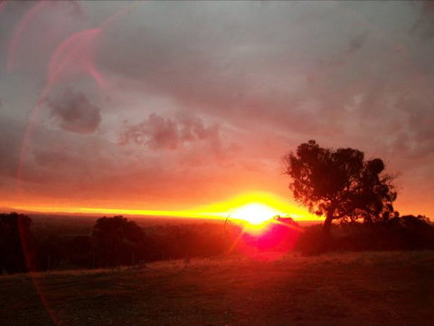 Heathcote Views Bed & Breakfast - Accommodation QLD 2