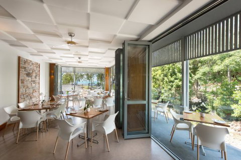 Heart Hotel And Gallery Whitsundays - Accommodation QLD 8