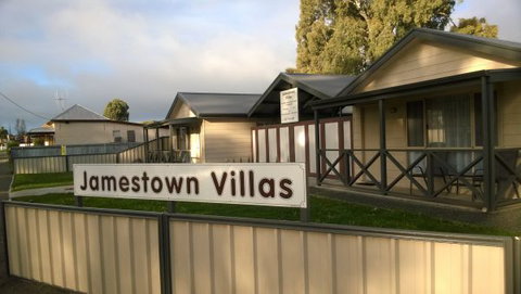 Jamestown Villas - Accommodation QLD 0