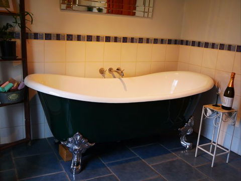 La Perrie Chalet Bed And Breakfast - Accommodation QLD 3