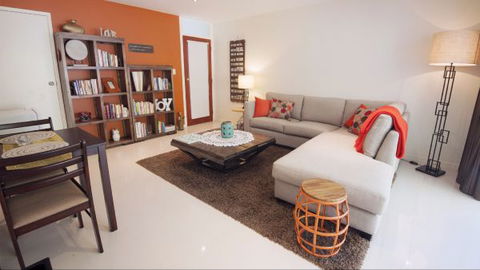 Lake View Elizabeth Beach - Accommodation QLD 1