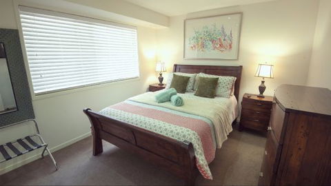 Lake View Elizabeth Beach - Accommodation QLD 3