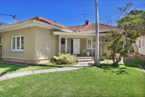 Le Bois Cottage - Accommodation QLD 5