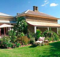 Lochinver Farm Homestead and Cottages - Accommodation QLD