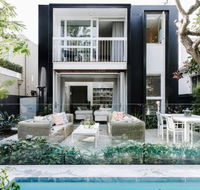 Luxico - Pearce Street - Accommodation QLD