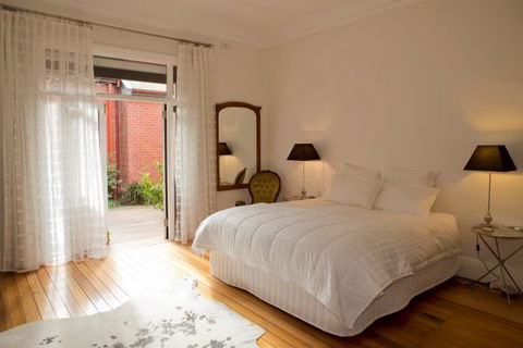 Mollisons - Accommodation QLD 1
