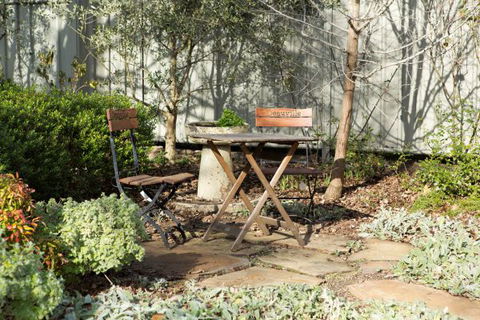 Mollisons - Accommodation QLD 8