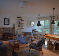 Mrs Simpson Cottage at Norala Garden - Accommodation QLD