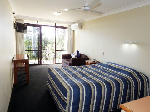 Mt Tamborine Motel - Accommodation QLD 3