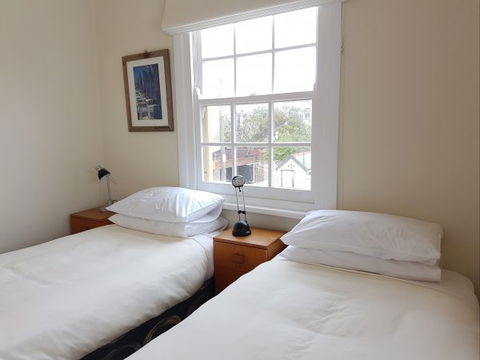Newcastle Terraces And Apartments - NBC Apartments - Accommodation QLD 1
