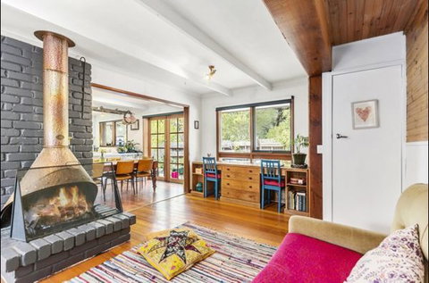 Ocean Groovers Getaway - Accommodation QLD 0