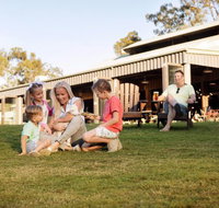 Paradise Country Farmstay - Accommodation QLD