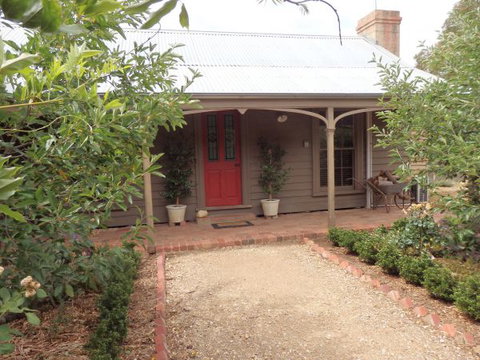 Quartz Cottage - Accommodation QLD 0