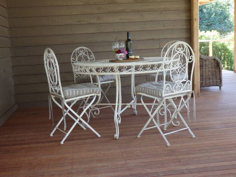 Quartz Cottage - Accommodation QLD 7