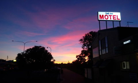 Sail Inn - Yeppoon - Accommodation QLD 8