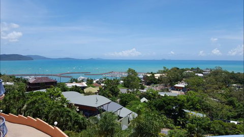 Sea Star Holiday Apartments - Accommodation QLD 1