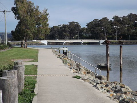 Surfside Holiday Apartments - Accommodation QLD 7