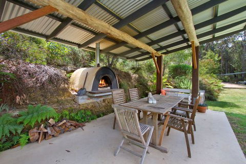 Tabaraga Ridge Eco House - Accommodation QLD 4