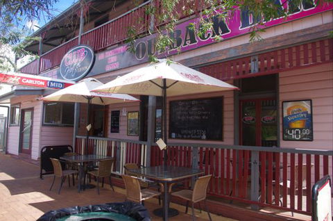 The Club Clifton - Accommodation QLD 0