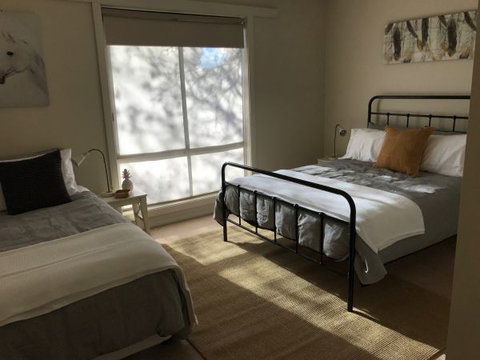 Townhouse On Deas - Accommodation QLD 3