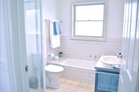 Turner Terrace - Accommodation QLD 7