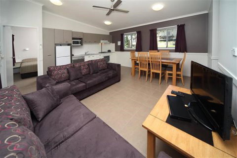 Ulladulla Headland Holiday Park - Accommodation QLD 2