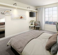 Woodroffe Hotel - Accommodation QLD
