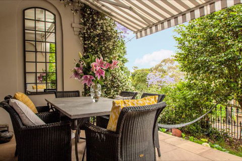 Woollahra Terrace - Accommodation QLD 0
