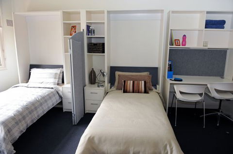 Yarra House - Accommodation QLD 2