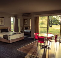 Yowani Country Club - Accommodation QLD